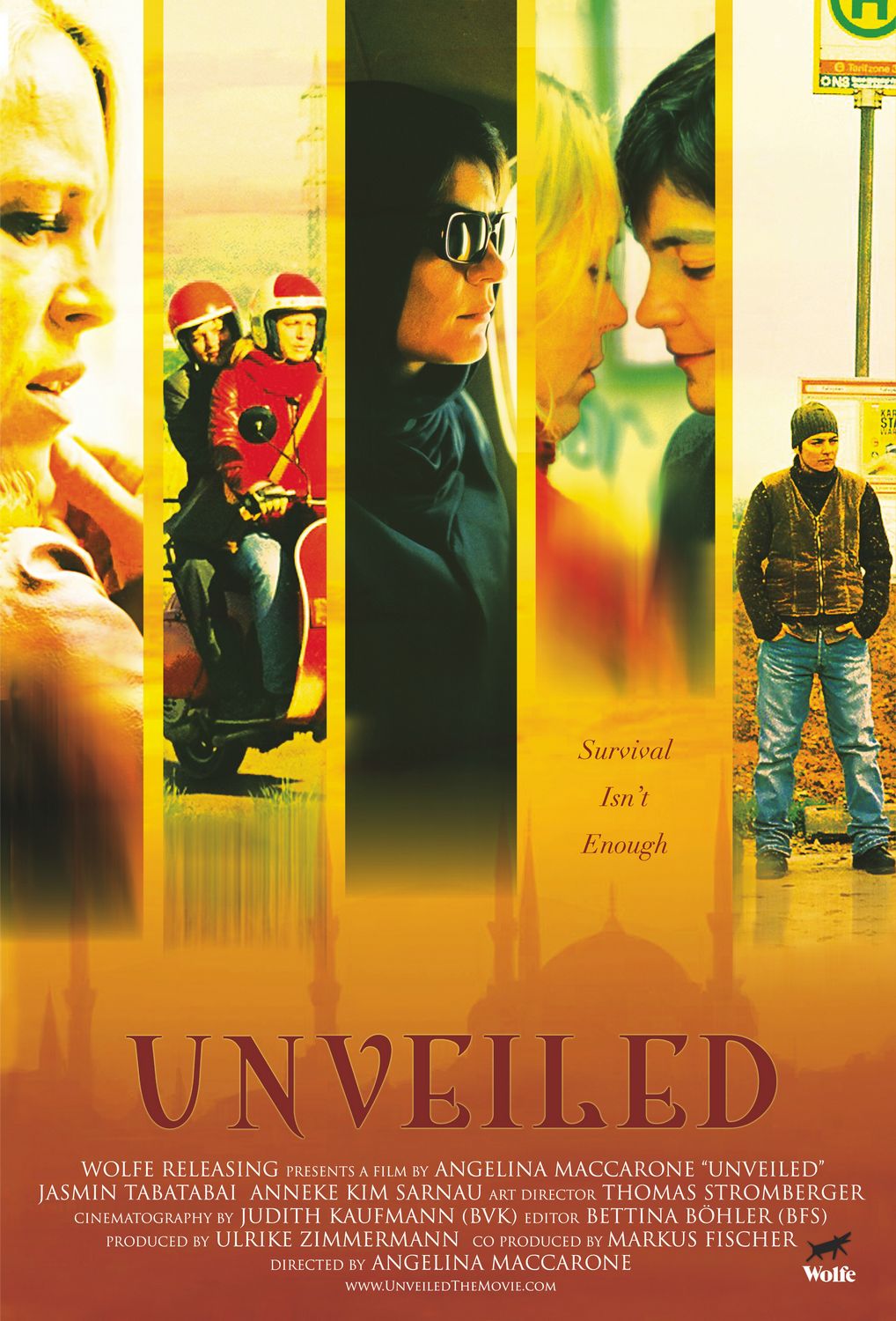 Extra Large Movie Poster Image for Unveiled 