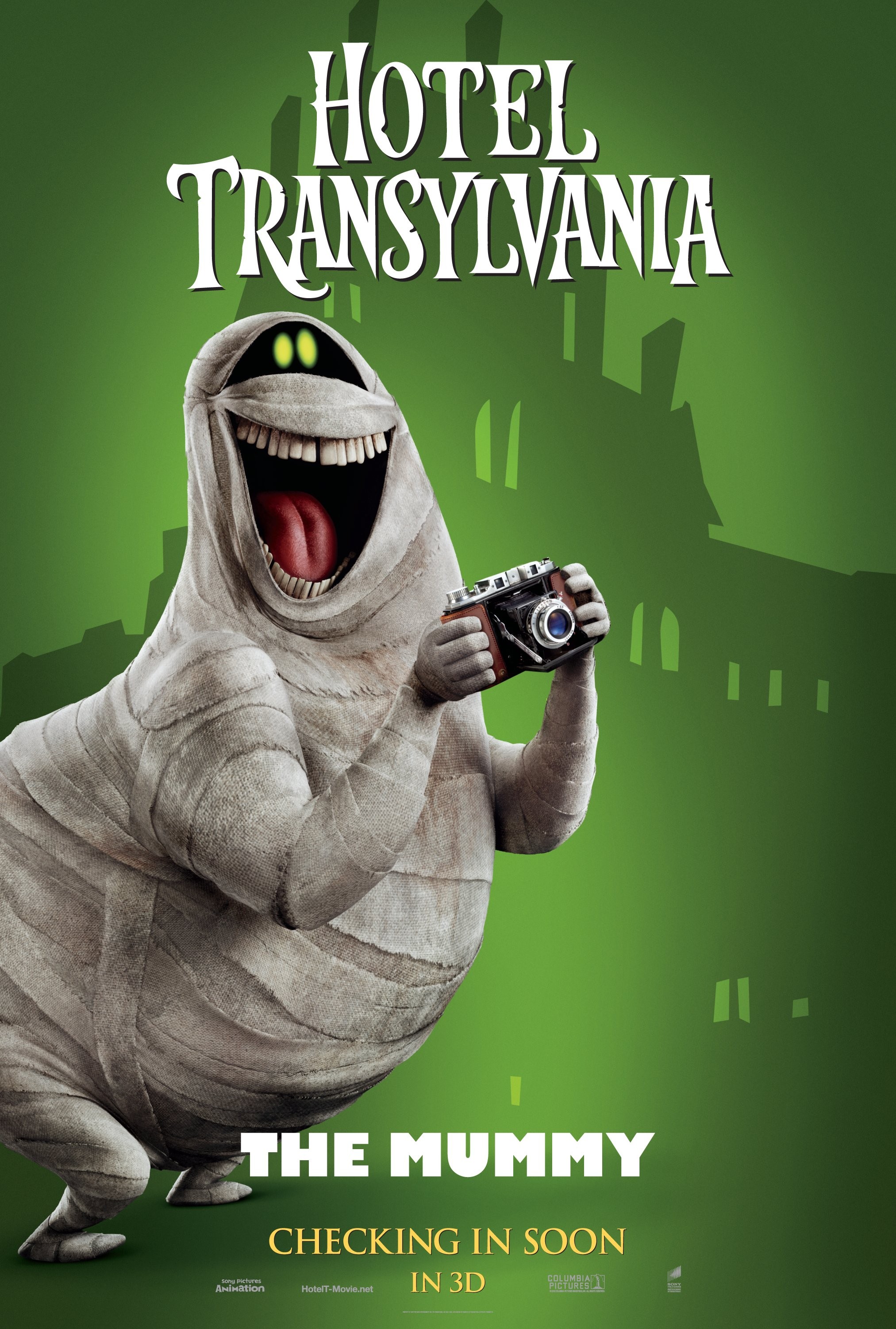 Mega Sized Movie Poster Image for Hotel Transylvania (#5 of 24)
