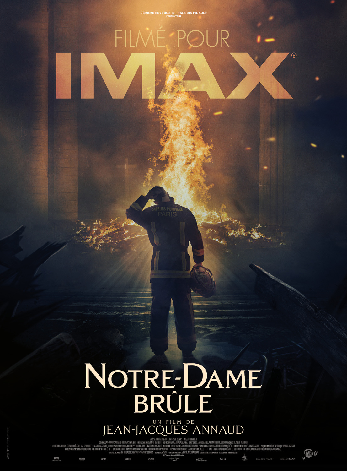 Extra Large Movie Poster Image for Notre-Dame brûle (#3 of 4)
