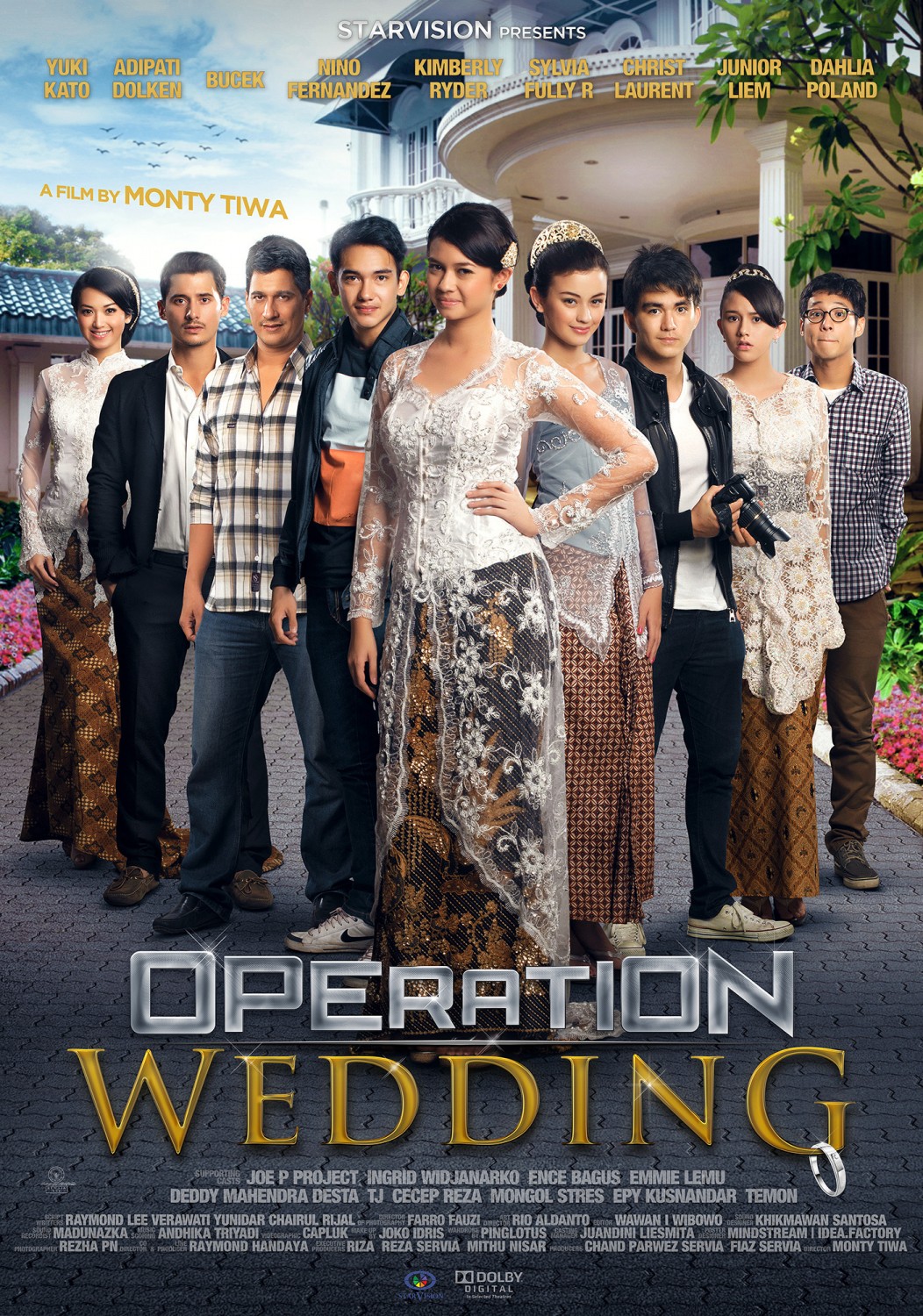 Extra Large Movie Poster Image for Operation Wedding (#2 of 3)