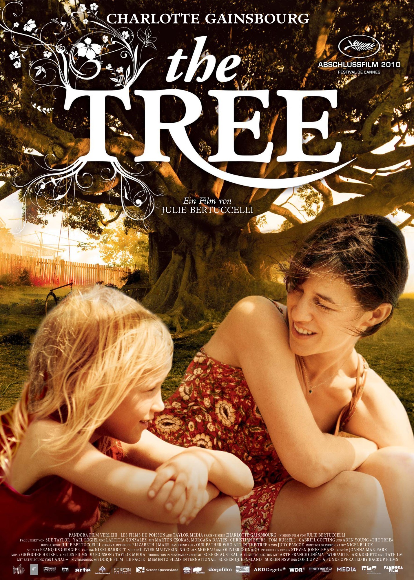 Mega Sized Movie Poster Image for The Tree (#3 of 4)