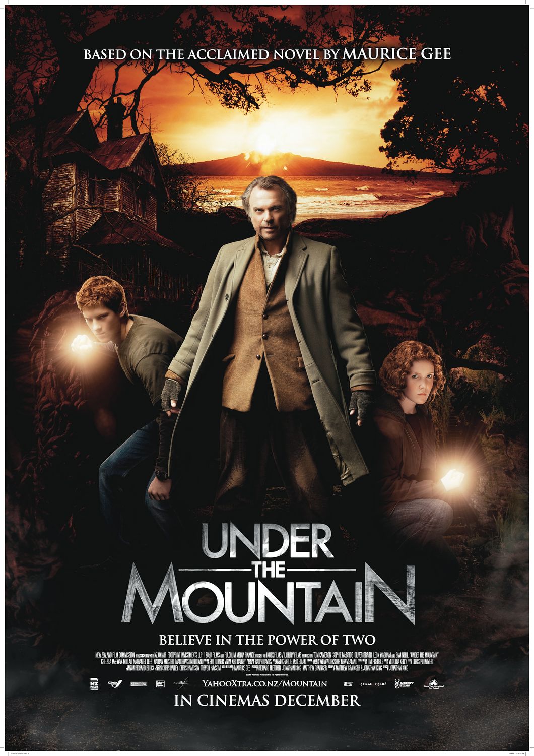 Extra Large Movie Poster Image for Under the Mountain (#2 of 2)